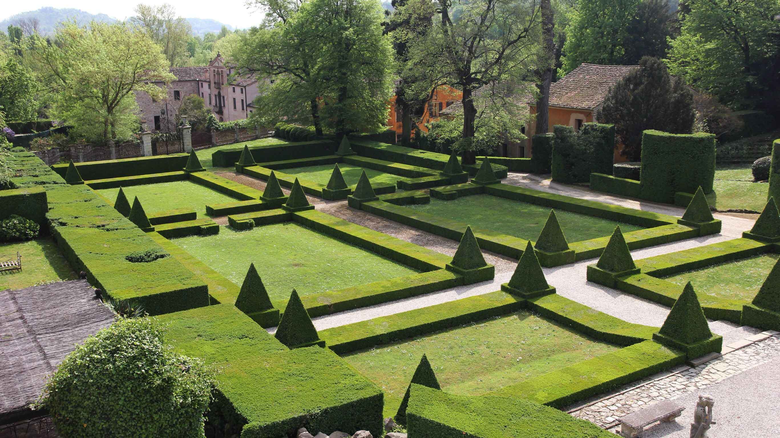 Boxwood-Plants-Valsanzibio